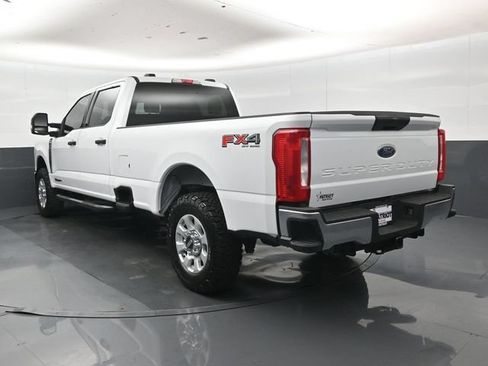 Used 2024 Ford F250 XLT w/ FX4 Off-Road Package AWD/4WD image 23