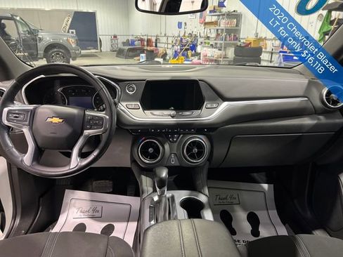Used 2020 Chevrolet Blazer LT image 14