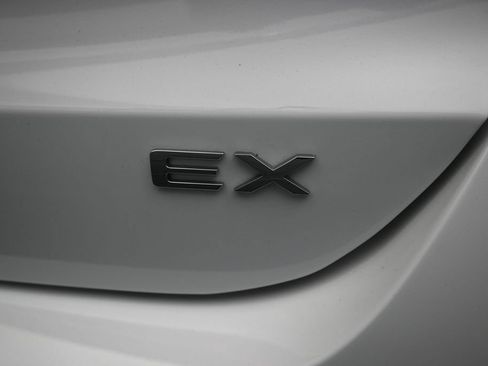 Used 2021 Kia K5 EX FWD image 38