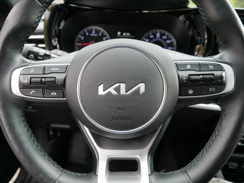 Used 2024 Kia K5 GT-Line AWD/4WD image 25