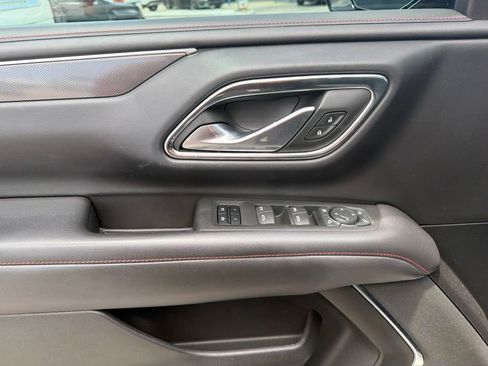 Used 2022 Chevrolet Tahoe RST w/ Luxury Package RWD image 19