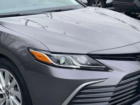 Used 2023 Toyota Camry LE image 10