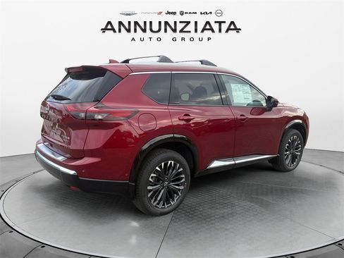 New 2026 Nissan Rogue Platinum w/ Platinum Premium Package image 5