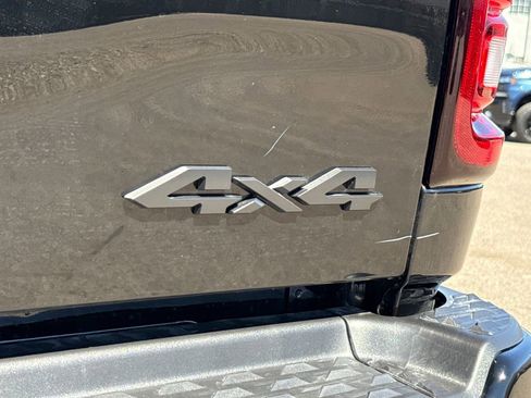 New 2026 RAM 2500 Big Horn AWD/4WD image 12