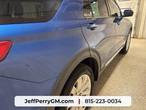 Used 2020 Ford Explorer Limited w/ Class III Trailer Tow Package AWD/4WD image 8