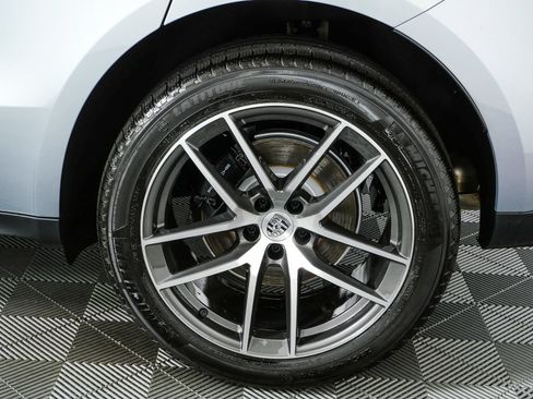 New 2026 Porsche Macan Turbo AWD/4WD image 40