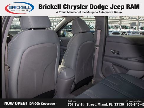 Used 2021 Hyundai Elantra SEL image 17