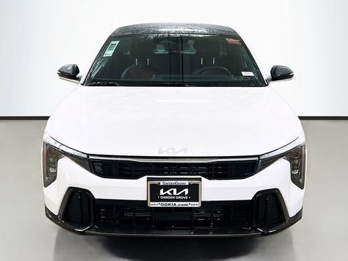New 2025 Kia K4 GT-Line image 2