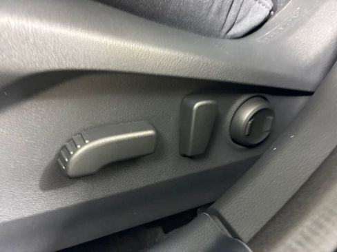 Used 2025 Subaru Outback Premium image 26