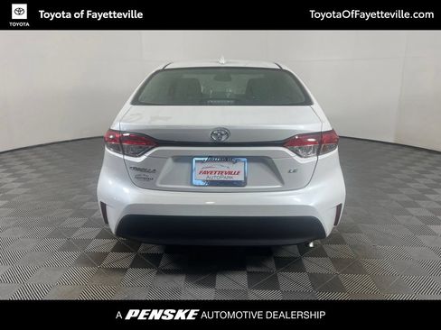 Used 2026 Toyota Corolla LE FWD image 4