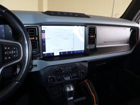Certified 2023 Ford Bronco Badlands AWD/4WD image 25