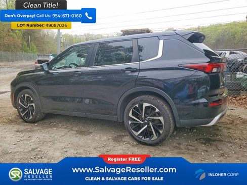 Used 2022 Mitsubishi Outlander SEL Black Edition image 3