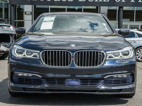Used 2017 BMW ALPINA B7 xDrive AWD/4WD image 2