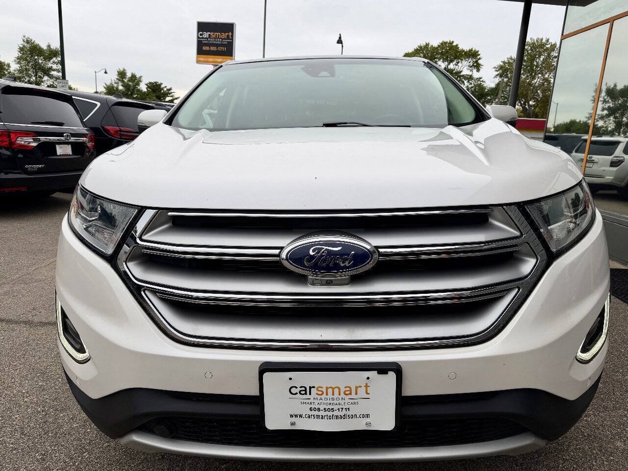 Used 2015 Ford Edge Titanium w/ Equipment Group 302A AWD/4WD image 5