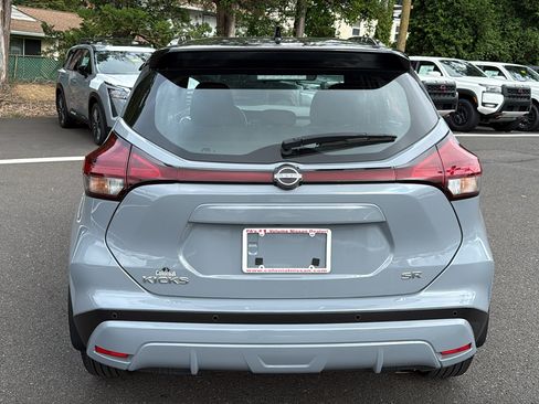 Certified 2024 Nissan Kicks SR FWD image 22