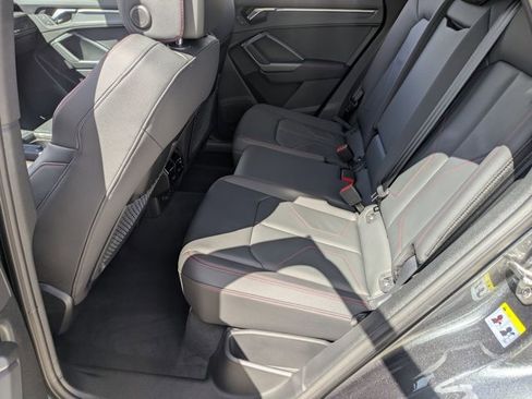 Used 2025 Audi Q3 2.0T Premium Plus w/ Premium Plus Package image 16