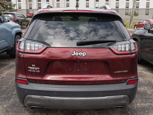 Used 2019 Jeep Cherokee Limited w/ Luxury Group AWD/4WD image 6