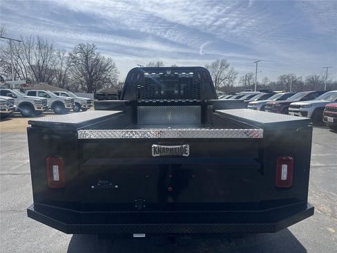 New 2026 RAM 4500 Tradesman AWD/4WD image 4