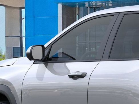 New 2026 Chevrolet Equinox LT w/ Convenience Package II image 39