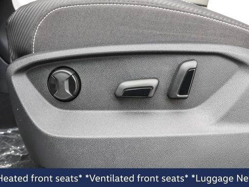 New 2026 Volkswagen Atlas Cross Sport SE image 10