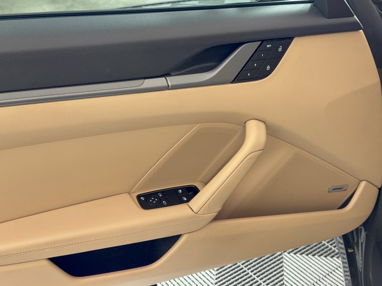 Certified 2024 Porsche 911 Carrera S RWD image 16