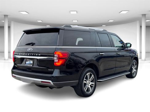 Certified 2023 Ford Expedition Max Limited image 4