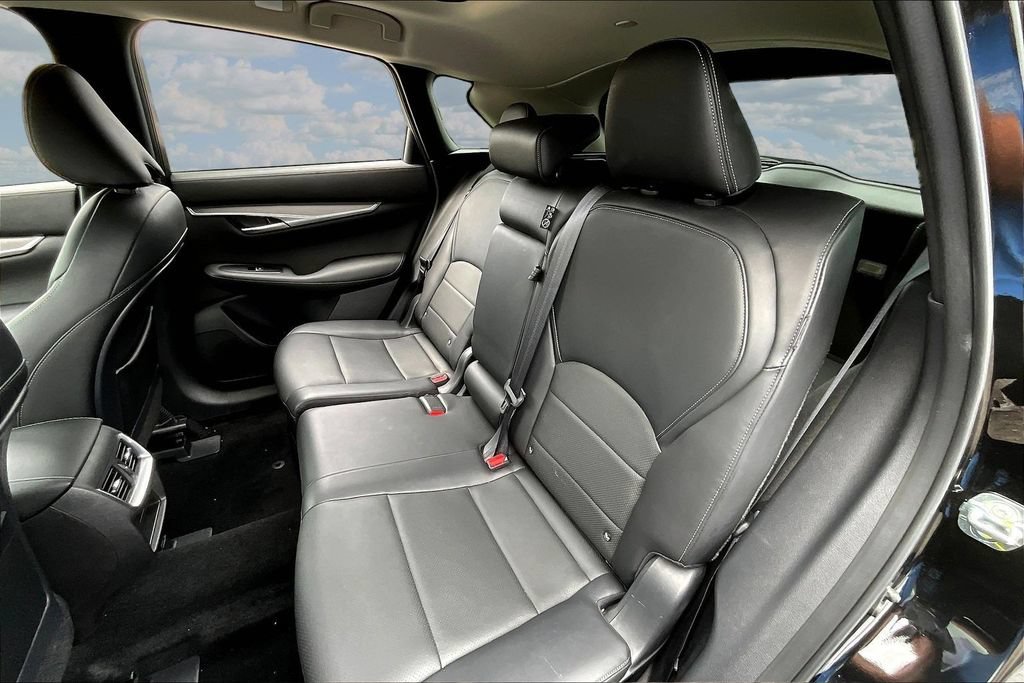 Used 2023 INFINITI QX50 Luxe FWD image 21