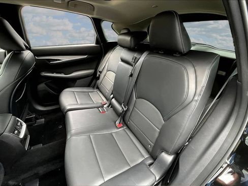 Used 2023 INFINITI QX50 Luxe FWD image 21
