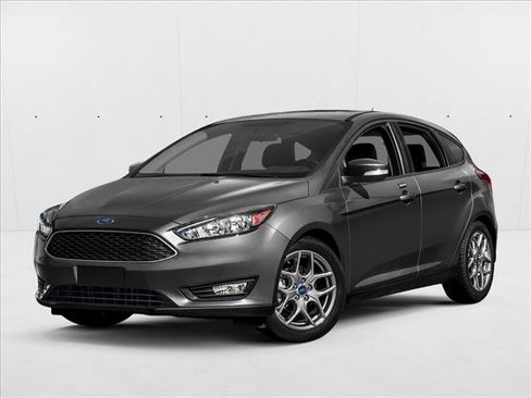 Used 2016 Ford Focus SE image 1
