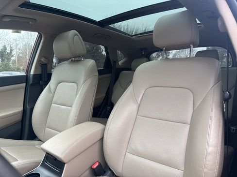 Used 2017 Hyundai Tucson Limited w/ Limited Ultimate Package 03 image 12