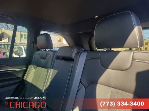 New 2026 Jeep Grand Cherokee Laredo image 13