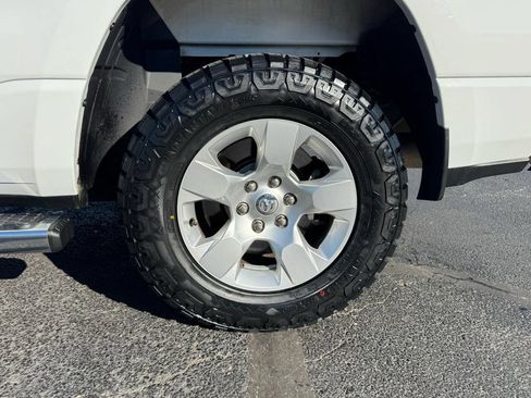 Used 2020 RAM 1500 Big Horn AWD/4WD image 10