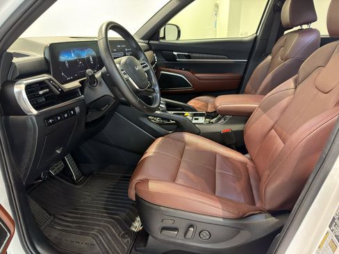 Used 2025 Kia Telluride SX FWD image 12