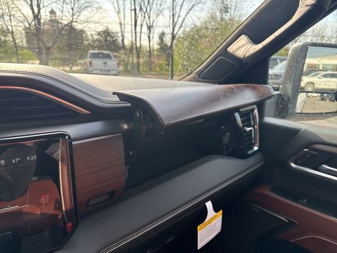 New 2026 GMC Sierra 2500 Denali Ultimate AWD/4WD image 46