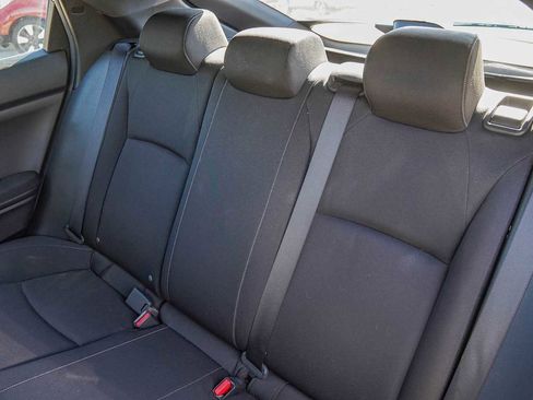 Used 2018 Honda Civic Sport image 29