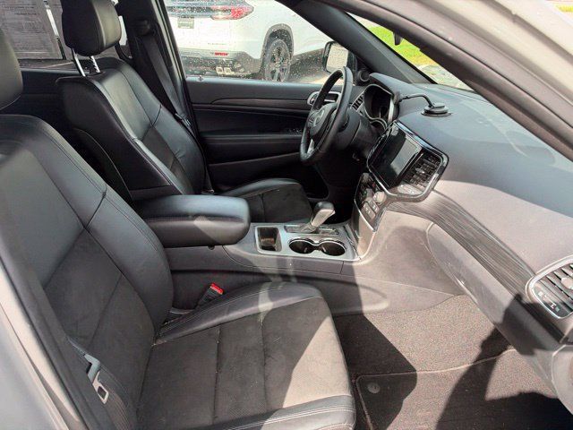 Used 2021 Jeep Grand Cherokee Laredo X AWD/4WD image 12