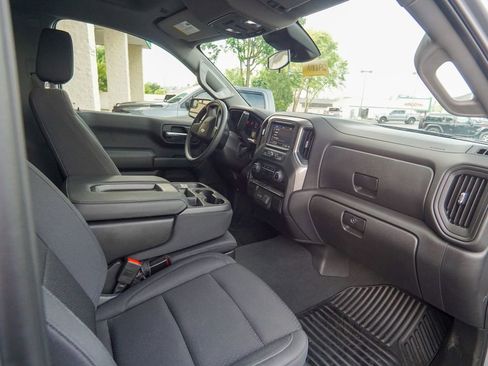 Used 2025 Chevrolet Silverado 1500 W/T w/ WT Value Package AWD/4WD image 23