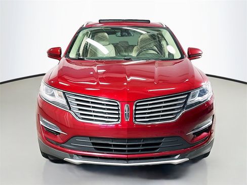 Used 2017 Lincoln MKC Reserve w/ Lincoln MKC Climate Package image 4