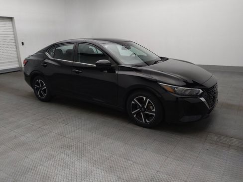 Used 2024 Nissan Sentra SV image 11