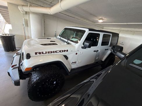Used 2018 Jeep Wrangler Unlimited Rubicon AWD/4WD image 11