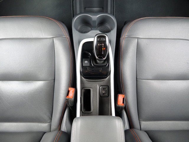 Used 2020 Chevrolet Bolt Premier w/ Infotainment Package FWD image 22
