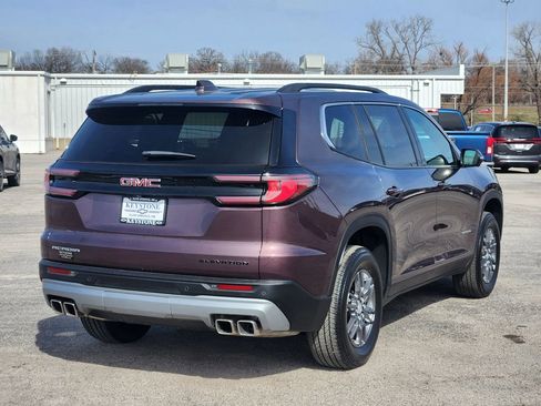 Used 2025 GMC Acadia Elevation image 5