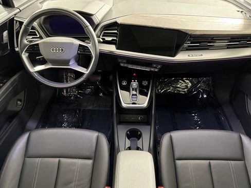 Used 2023 Audi Q4 e-tron Premium Plus RWD image 12