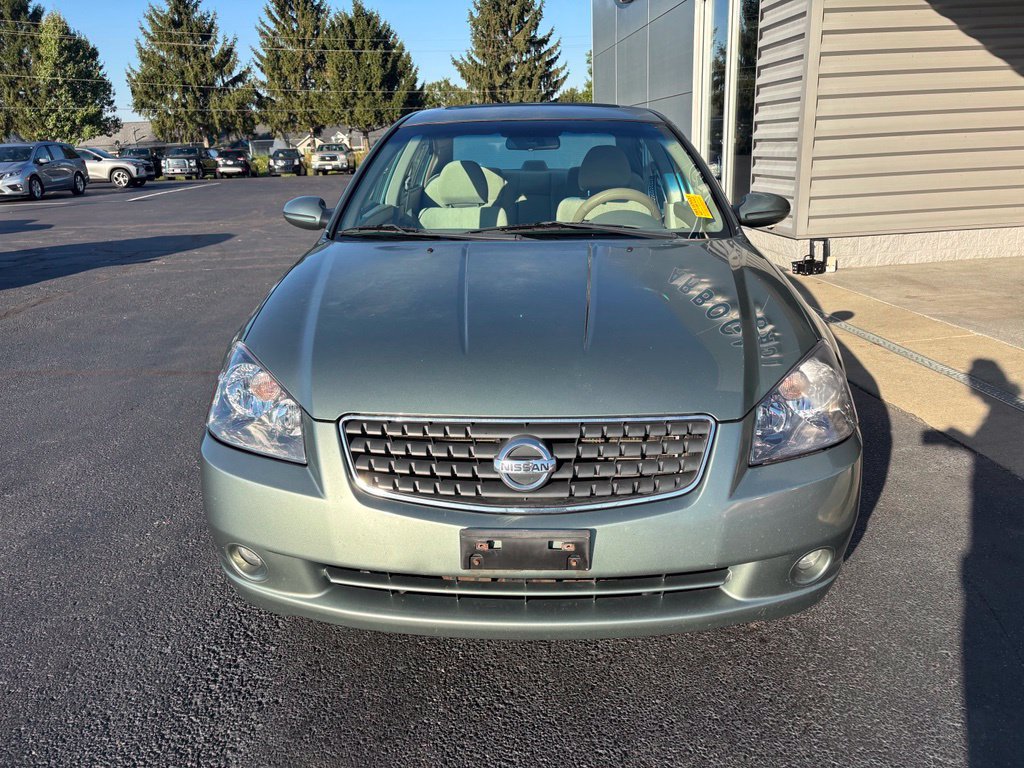 Used 2005 Nissan Altima 2.5 S w/ (G01) Convenience Plus Pkg FWD image 10