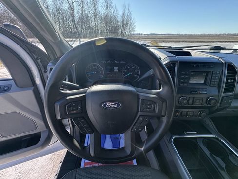 Used 2019 Ford F350 XLT w/ FX4 Off-Road Package AWD/4WD image 40