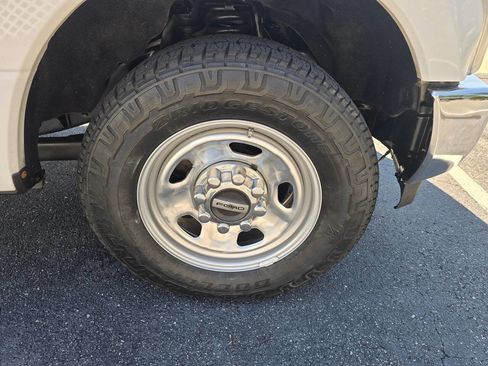 Used 2019 Ford F350 XL w/ XL Value Package image 14