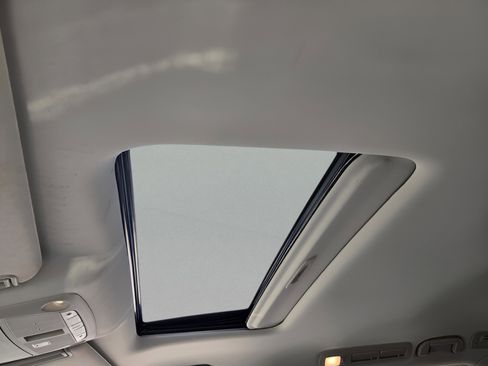 Used 2021 INFINITI QX80 Luxe RWD image 17
