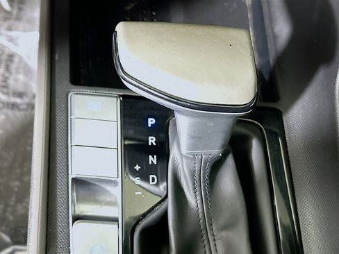 Used 2022 Hyundai Elantra SEL w/ Convenience Package image 21