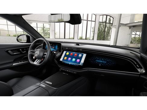 New 2026 Mercedes-Benz E 53 AMG e 4MATIC Sedan image 5