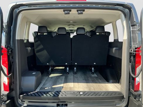Used 2022 Ford Transit 350 XLT AWD/4WD image 17